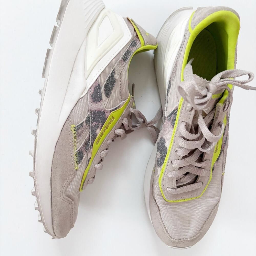 Reebok Classic Legacy AZ Sneaker in Beige and Leopard